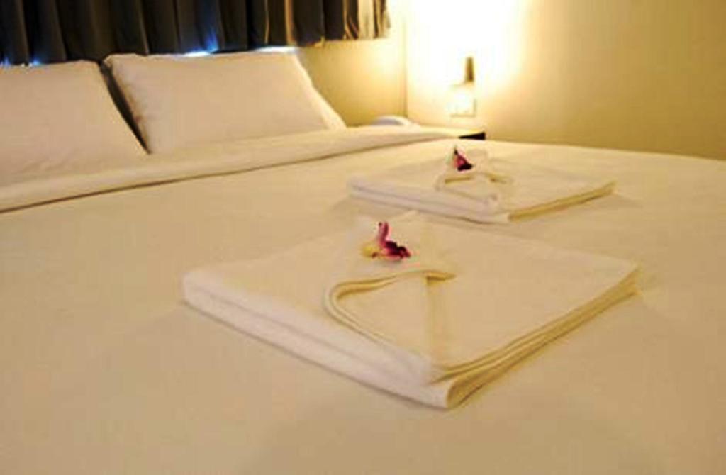 My Hotel Pratunam - Sha Extra Plus Bangkok Esterno foto