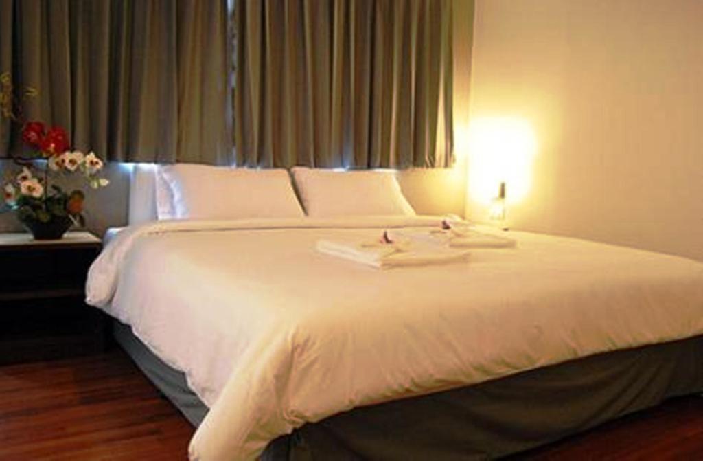 My Hotel Pratunam - Sha Extra Plus Bangkok Esterno foto