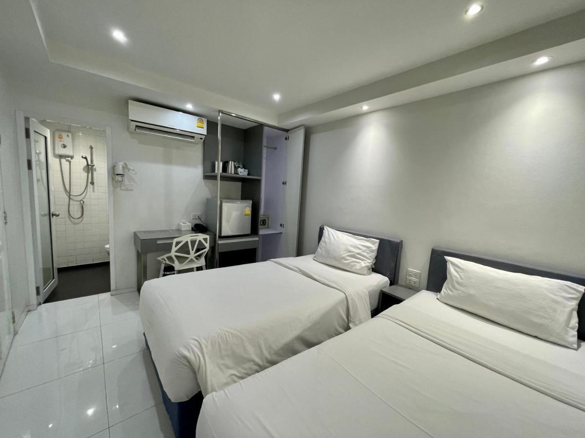 My Hotel Pratunam - Sha Extra Plus Bangkok Esterno foto