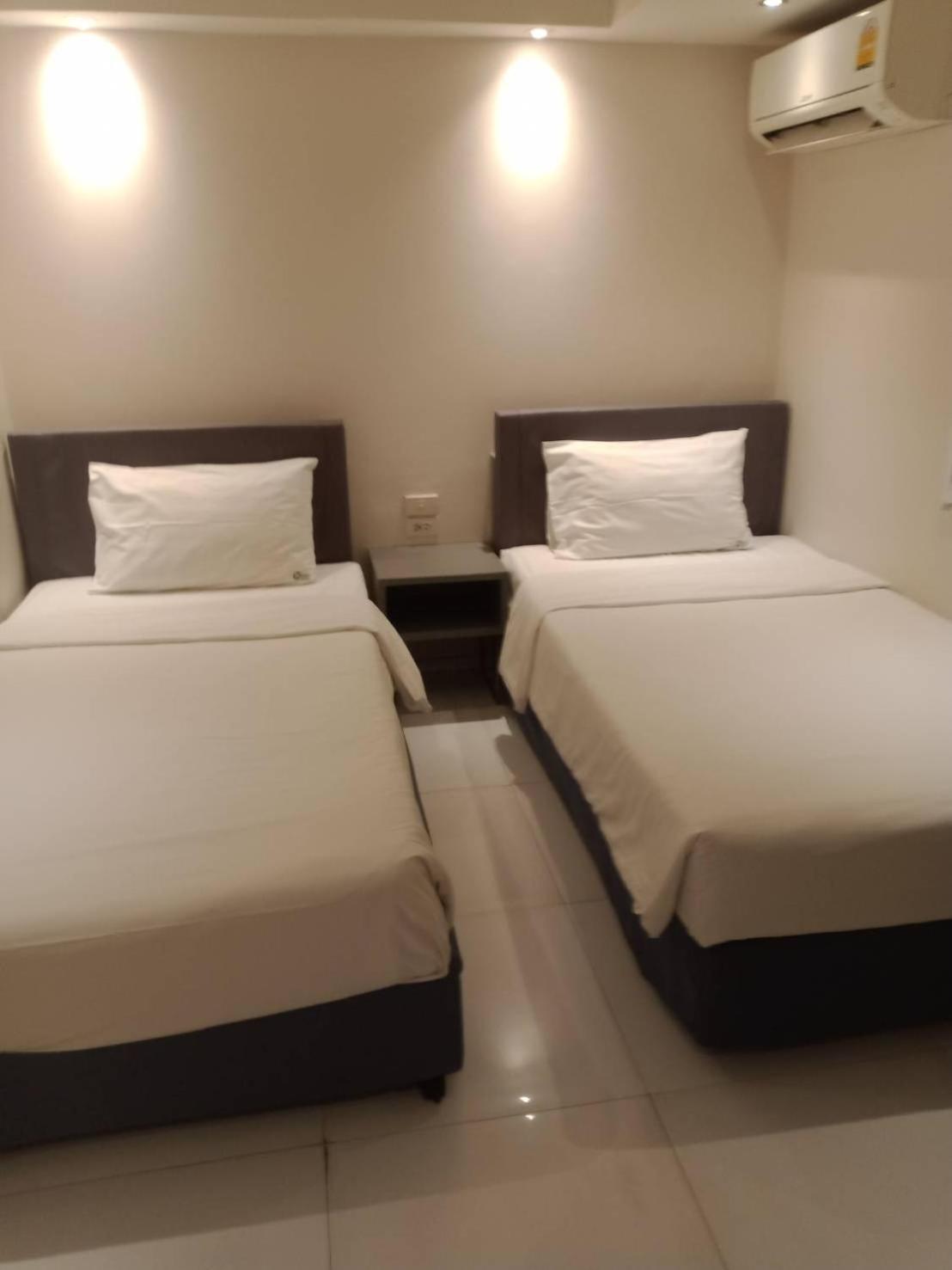 My Hotel Pratunam - Sha Extra Plus Bangkok Esterno foto
